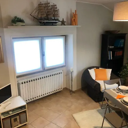 Tina Apartment *